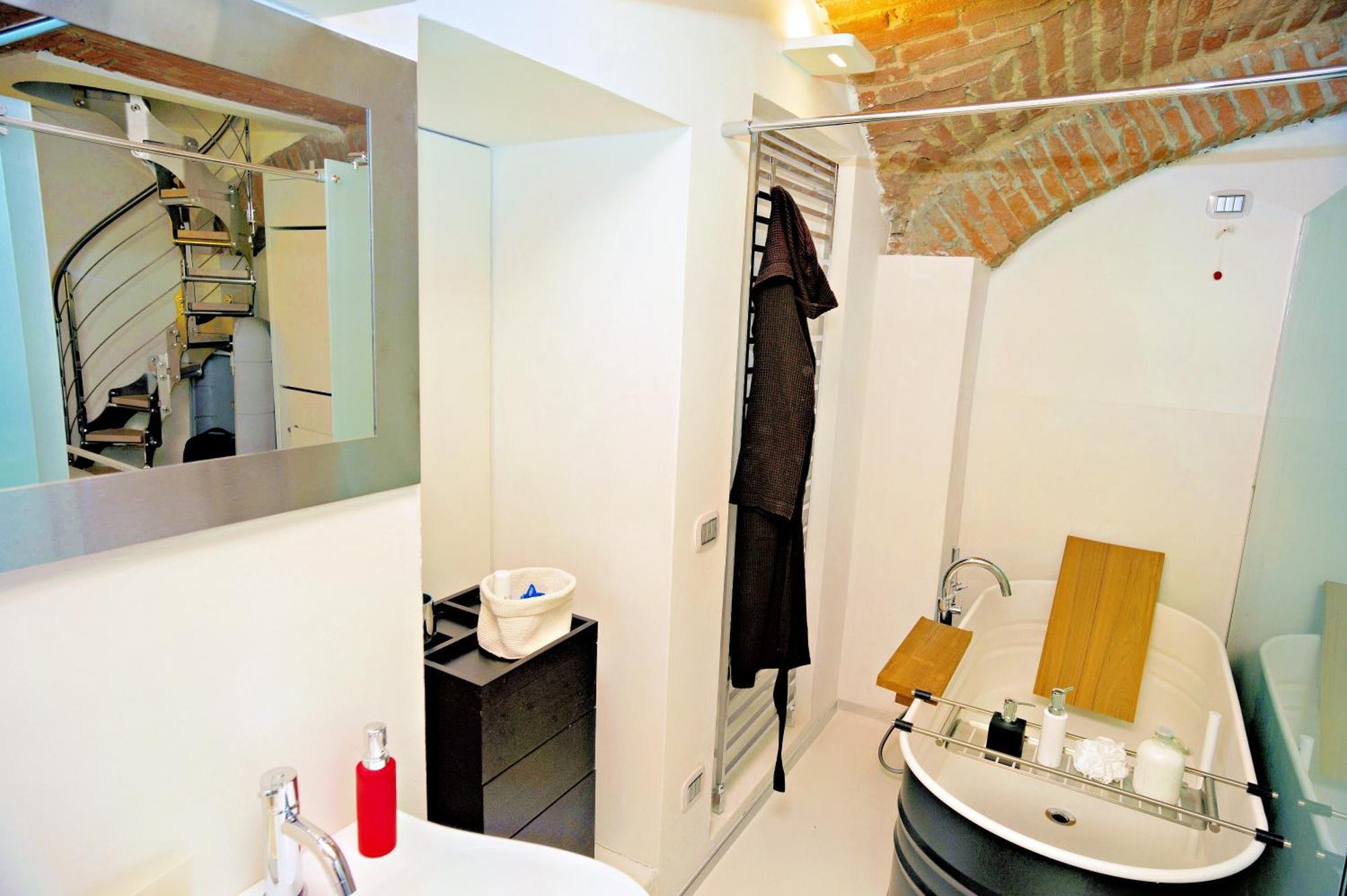 Elegant And Modern Loft In Medieval בולוניה מראה חיצוני תמונה